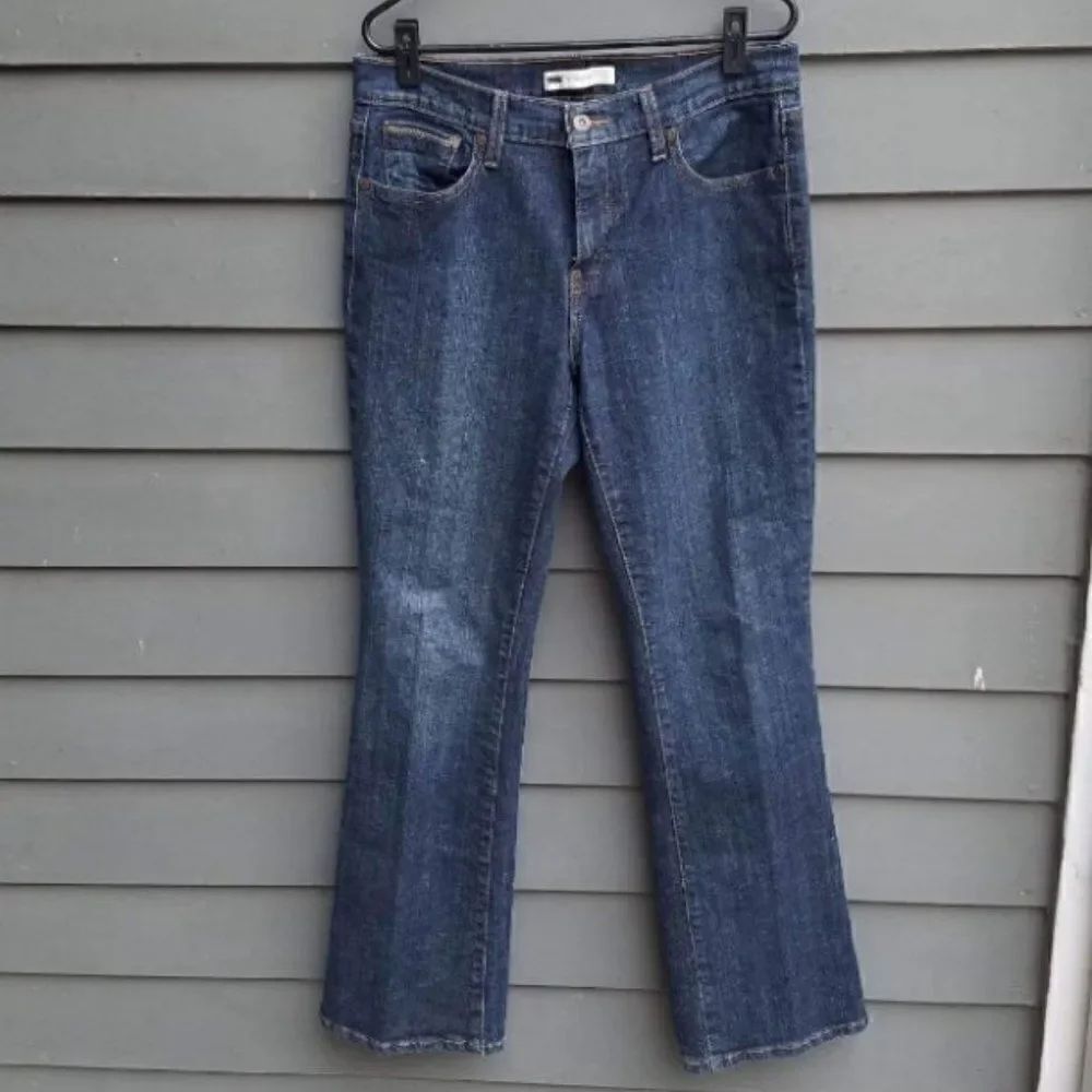 Levi's 515 Boot cut Jeans Size 10M (30-32)